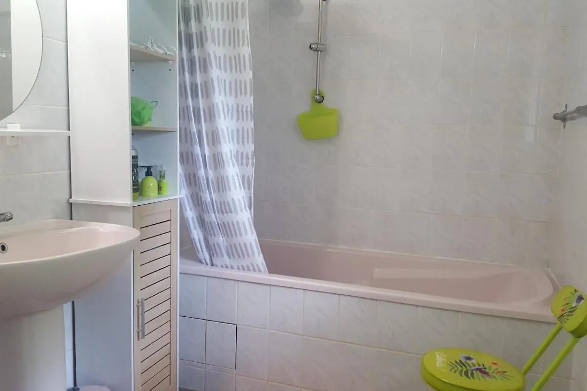 Maison Au Calme En Pleine Nature A Bourbriac
