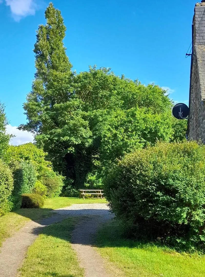 Feriehus Maison Au Calme En Pleine Nature A Bourbriac